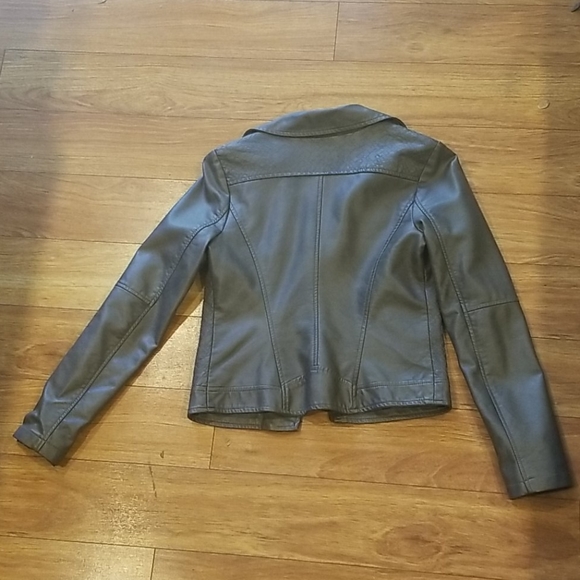Jacket - Picture 3 of 3